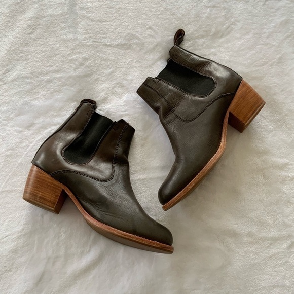 SEAL Of The Sutro San Francisco High Chelsea Heeled Booties - Picture 2 of 11